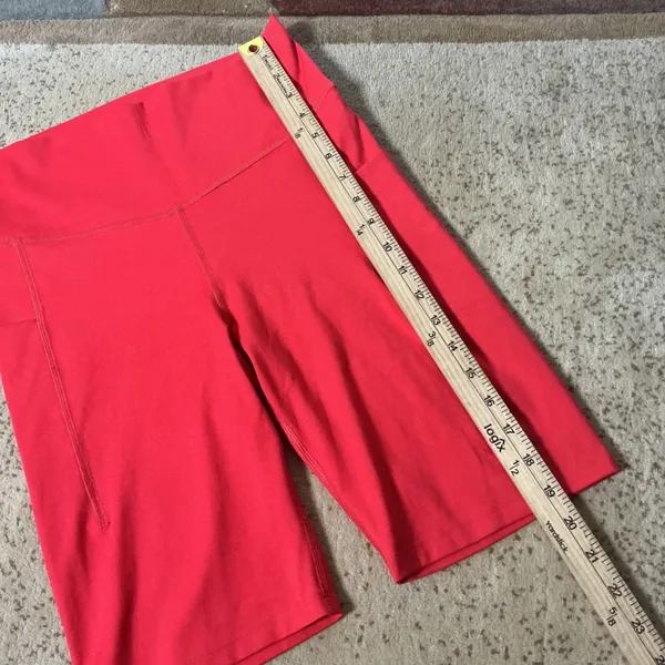 The North Face Yoga Womens Red High Rise Biker Shorts Side Pockets Large‎ SP21 - Image 2