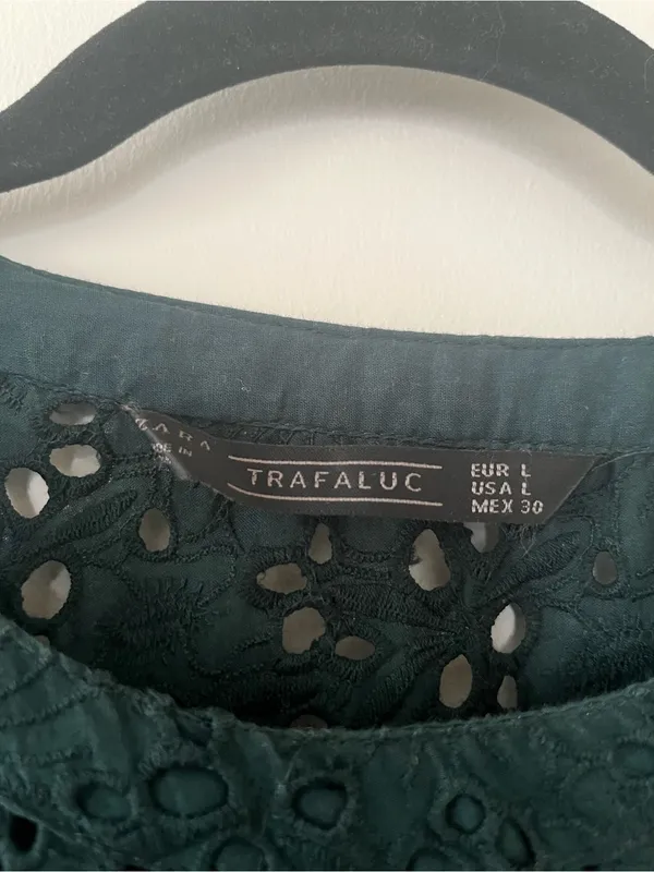 Zara Green Eyelet Tunic Top Large Dark Green Embroidered Cottagecore Forest - Image 2