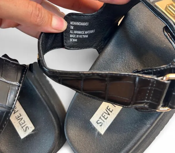 Steve Madden black crocodile textured sandals #stevemadden #crocodile - Image 5