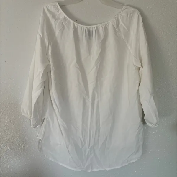 VERO MODA Coastal grandma lightweight dainty blouse white with v-neck size Women’s M - Image 5