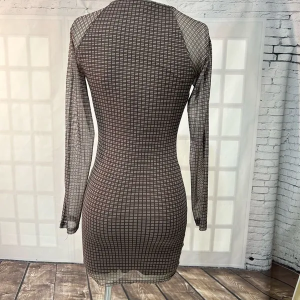 Motel Rocks 🔥5/$25 sale🔥 Brown and Neutral Plaid Pattern with Cutouts and Sheer Sleeve - Image 7