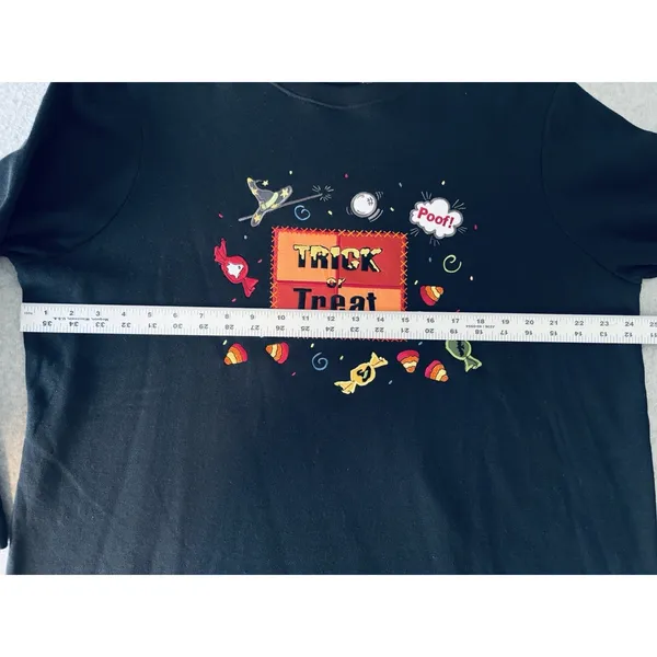 Halloween Trick-Or-Treat VTG Embroidered Grandmacore Sweatshirt Unisex Size 1X - Image 9