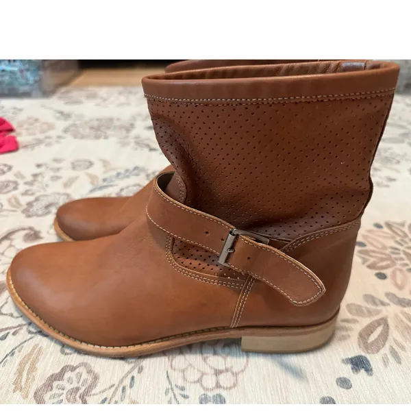 Modern Fiction Brown Leather Ankle Boots Buckle Strap Harness Size 40 US 9 - Image 4