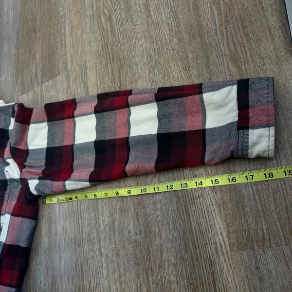 Carhartt Women’s XL Fleece Lined Flannel Shacket Buffalo Plaid Red Black White - Image 7