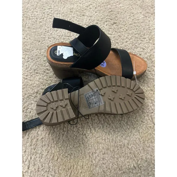 Mossimo sandals chunky shoes size 8.5 woman black brown cute unused heavy unused - Image 3