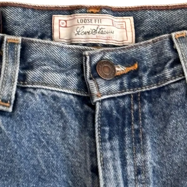 Levi Strauss Signature Loose Fit Jeans 26 Inch Waist Medium Wash Wide Leg Y2K - Image 4