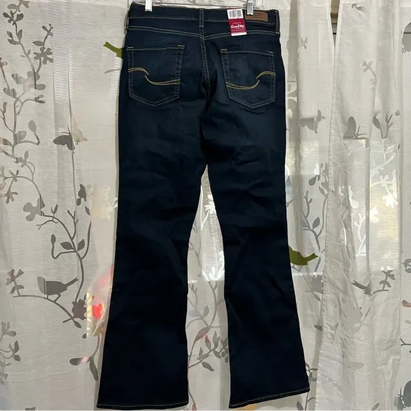 Levi's Stretch Boot Cut Jeans NWT - Image 4