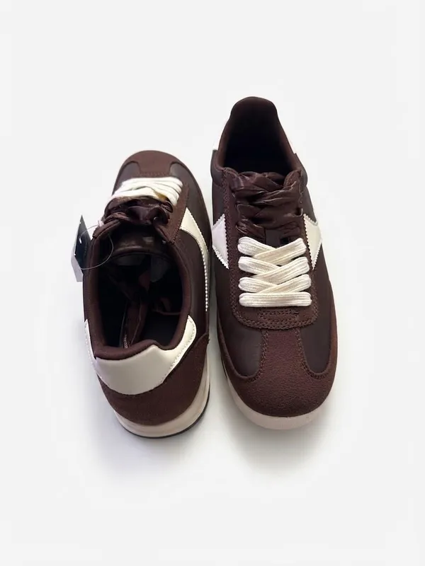 New Day Women’s Dark Brown & Cream Retro Lace-Up Sneakers – Memory Foam Shoes NWT - Image 2