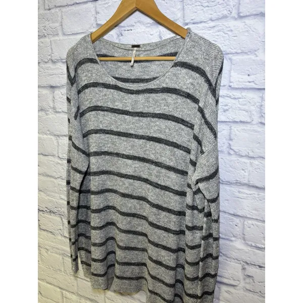 Free People Striped Knit Pullover Sweater Sz XS Gray Loose Boho Oversized - Image 9