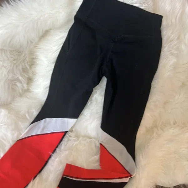 Nike dri-fit leggings- with mesh - Image 7