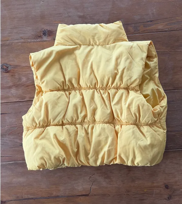 Divided H&M Puffer Vest Yellow - Image 3