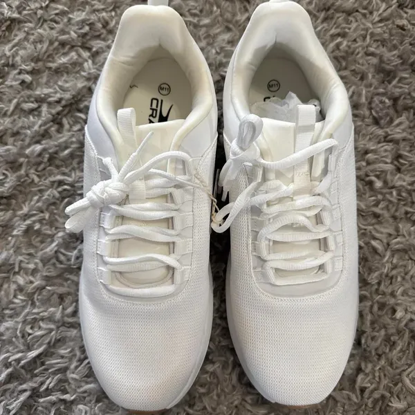 NEW CRANE WOMENS 11 tennis shoes white NWT - Image 3