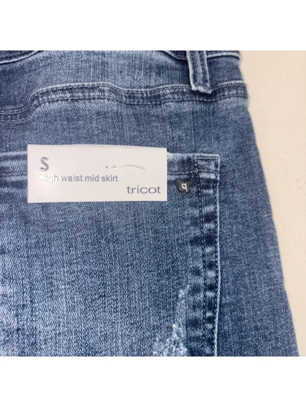 tricot High-Waisted Distressed Denim Mid Skirt - Size Small - Image 3