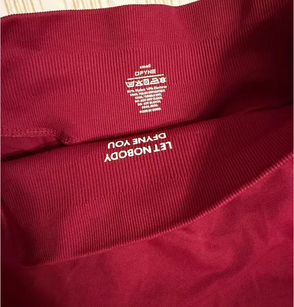DFYNE Impact Shorts | Winterberry | Size Small - Image 2