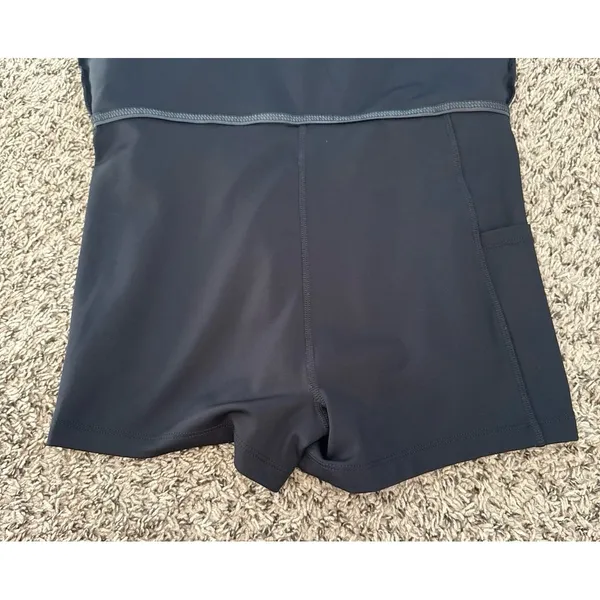 Zobha‎ Women's Mini Black Skort Size Medium - Image 6