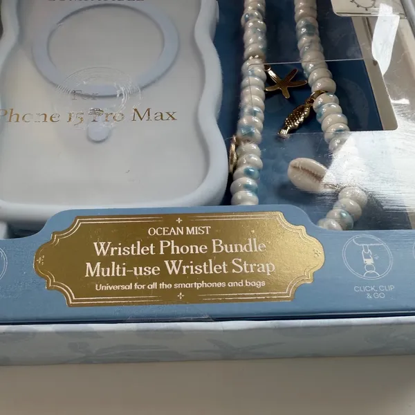 Artikl Ocean Mist iPhone 15 Pro Max MagSafe Case and Beaded Wristlet Bundle Blue - Image 3