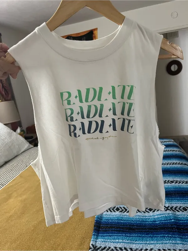 Spiritual Gangster Radiate Graphic Crop Tank Top - White Sz M - Image 2