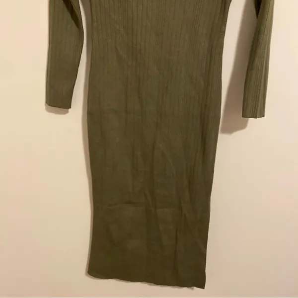 Vici Olive Green Knit Sweater Midi Dress size Small - Image 3