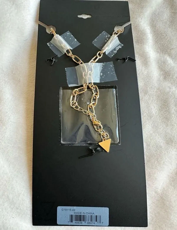 Guess gold necklaces 19” - Image 3