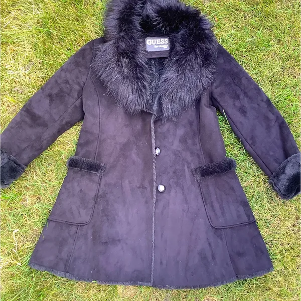 Nice stylish GUESS coat 🖤🖤🖤 - Image 6