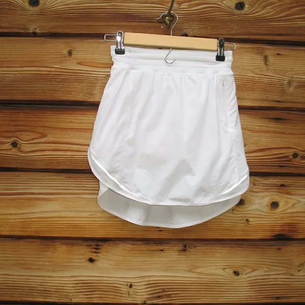 Lululemon Hotty Hot High Rise Skirt White - Image 4