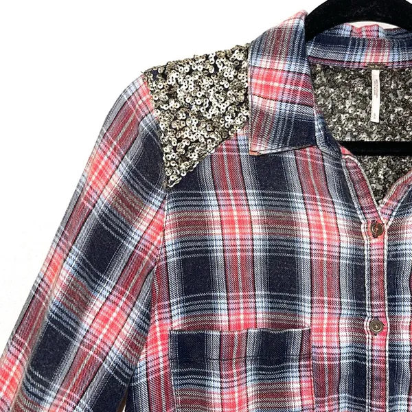 Little Bit of Sugar Red Plaid Sequin Tunic Flannel Shirt - Image 5
