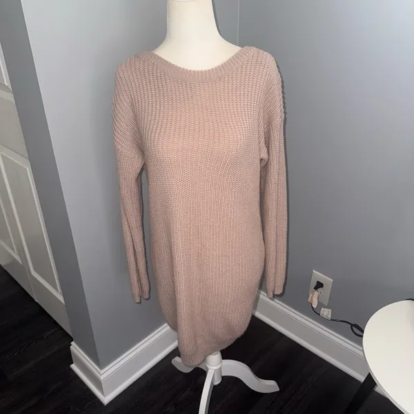 NWOT LULUS sweater dress size XS - Image 3
