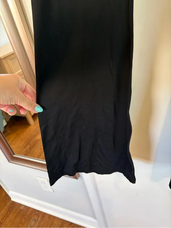 OFFLINE By Aerie Real Me High Waisted Crossover Flare Legging. Black. Medium. - Image 5