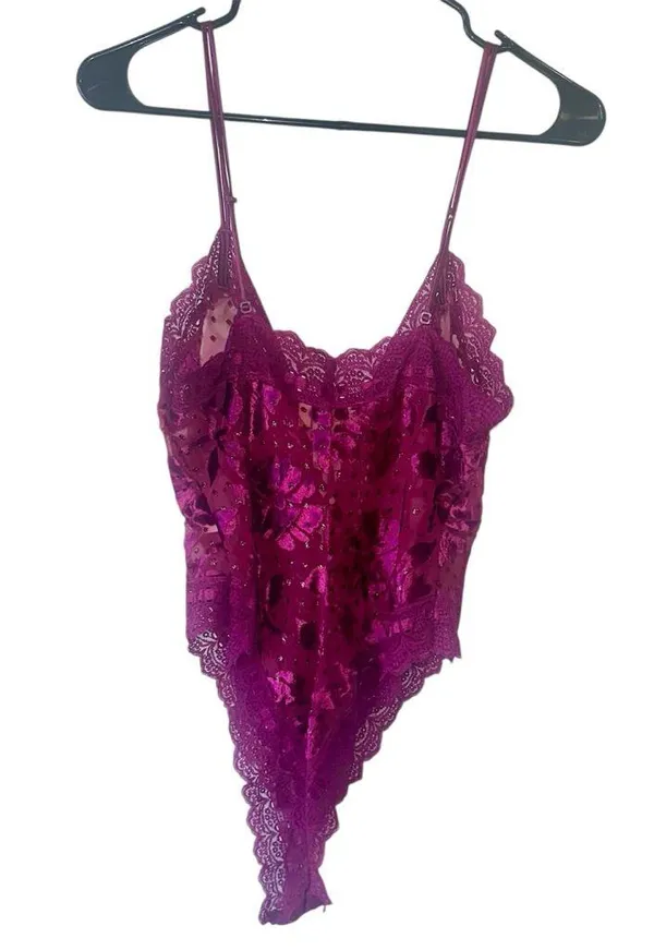 Vintage! Victoria’s Secret Gold Label Lace Lingerie! - Image 7