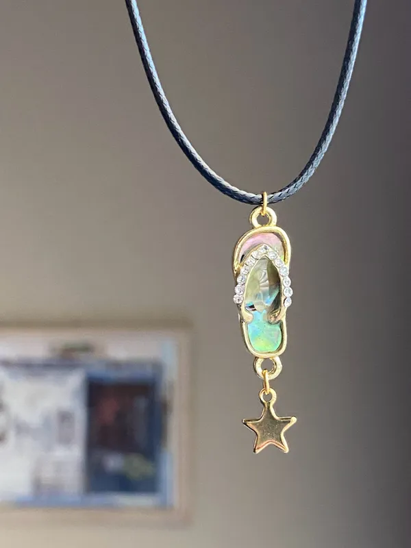 Handmade cute boho beach shell flip flops sandal necklace🌟 - Image 4