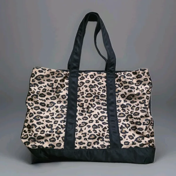 Lauren Ralph Lauren Leopard Print Tote Bag Black Trim & Handles Travel Resort - Image 2