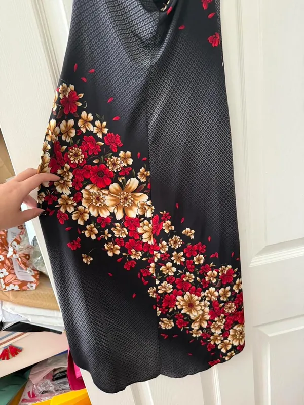 Y2K Knitenjin Black and Red Floral Halter Dress - Image 7