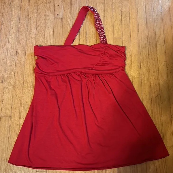 Frederick's of Hollywood Unique One Strap Blingy Red Going Out Shirt NWT - Image 2