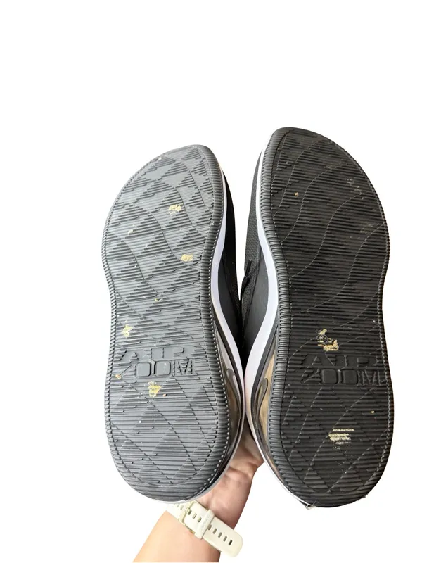 Nike‎ Black & White Performance Running Shoe - Image 6