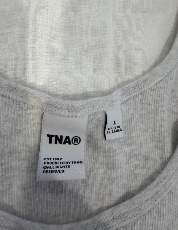 Aritzia Heather Cloud White Tank TNA Ribbed Cropped - Image 2