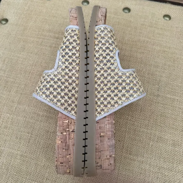 Anne Klein Hazel Tan Slide Sandals with Rhinestone Buckles 8.5 - Image 6