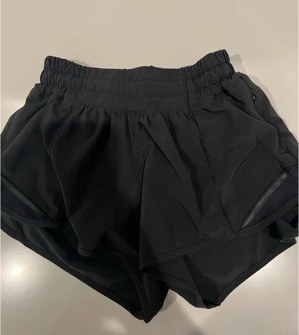 Black Lululemon Hotty Hot 2.5" - Image 6