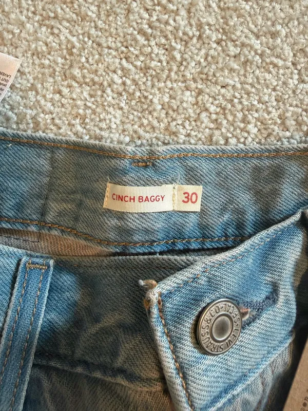 Levi’s Jeans - Image 3