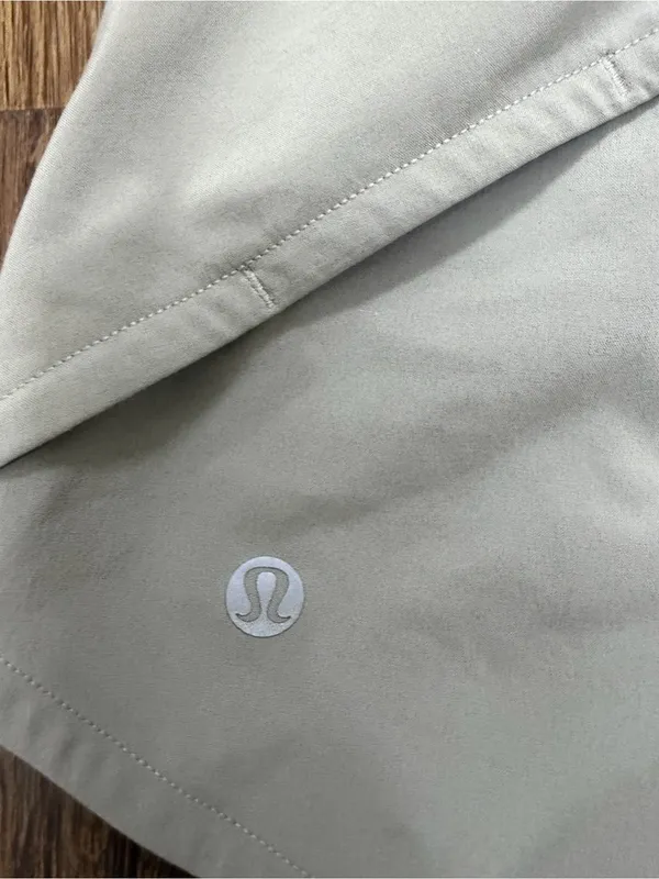 Women’s High-Waist Lululemon Active Shorts in Light Taupe - Image 3