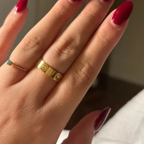 Boutique Sparkling Simulated Diamond 14k Yellow Gold Band, Size 8‎ NWT - Image 2