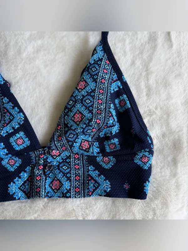 Aerie Bikini Top Size Medium - Image 2