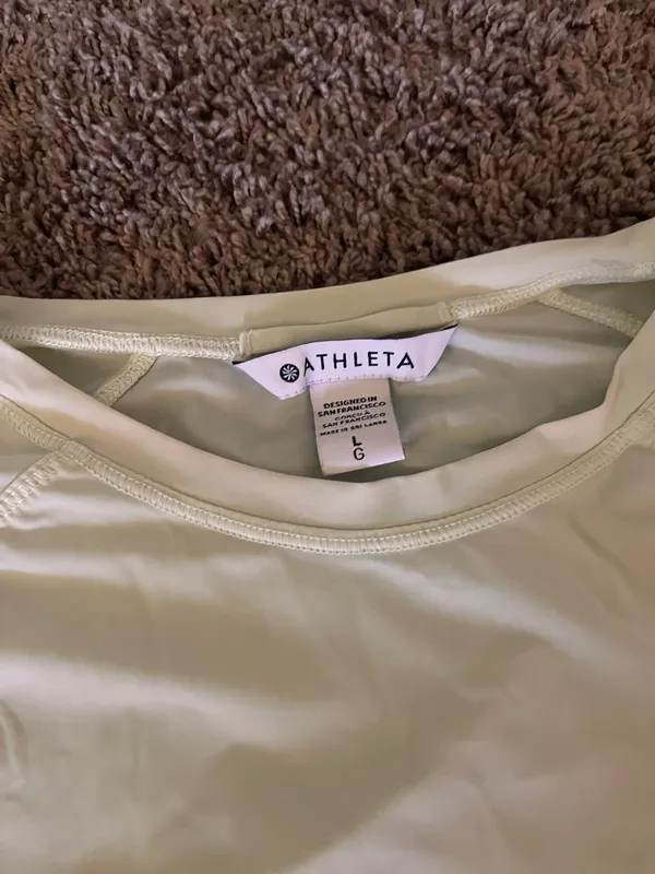 Athleta light green short sleeve shirt - Image 3