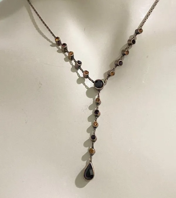 1928 Collection Copper Chocolate Rhinestones Y- Necklace - Image 10
