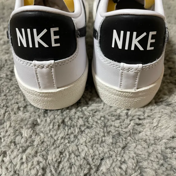 Nike Blazer Low Shoes - Image 4