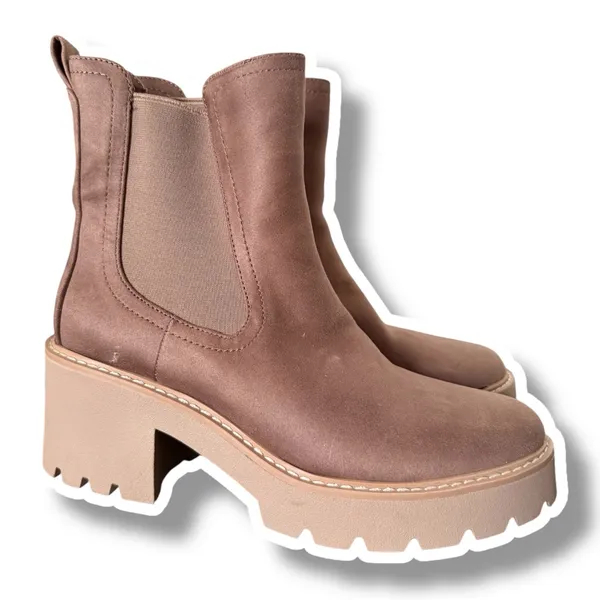 DV by Dolce Vita NWT - Tobias Taupe Chelsea Boots – Size 9.5 – New In Box - Image 5