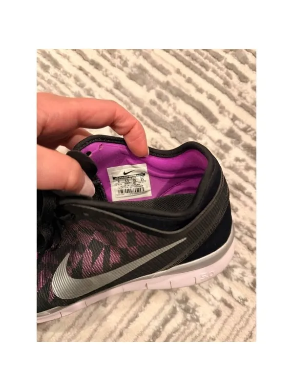 Nike Free women's size 8 TR Fit 5 black/purple/silver running sneaker - Image 2