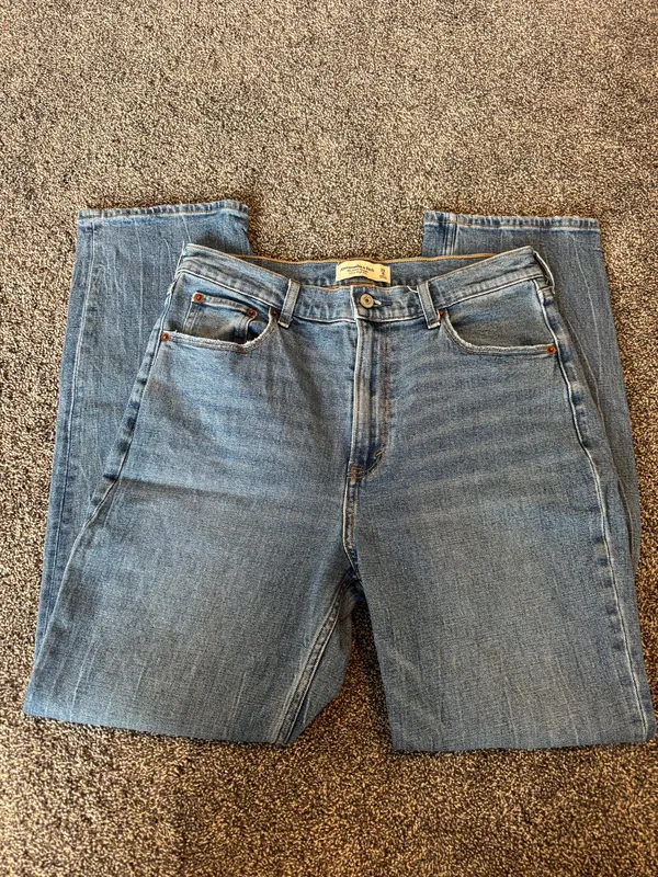 Abercrombie Jeans The Ankle Ultra High-Rise - Image 3
