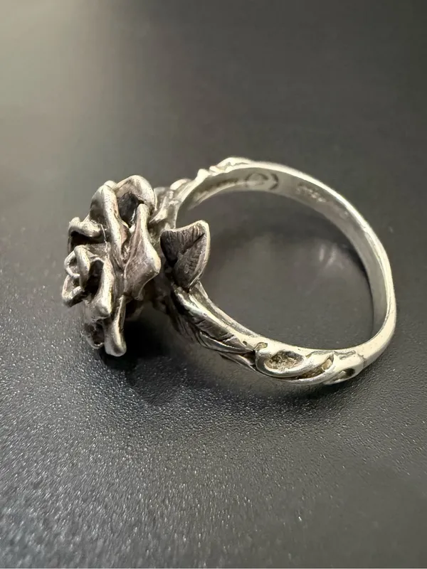 Vintage Signed MARAVA Oxidized Sterling Silver Full Bloom 3D Rose Ring Size 9 - Image 3