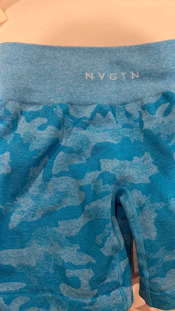 NVGTN Camo Seamless Shorts Caribbean Blue - Image 8