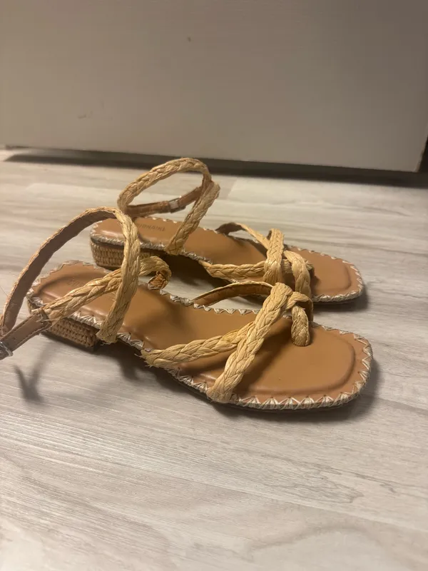 Cushionaire Nude Braided Sandals - Image 3